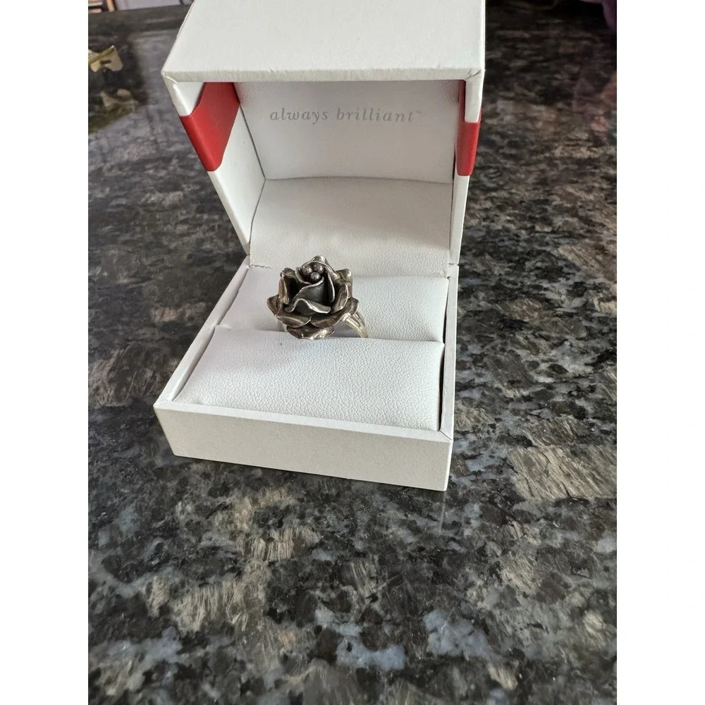 Vintage ROSE 3D Ring Silver Tone Floral‎ Unmarked sz 7.5 Adjustable RARE *